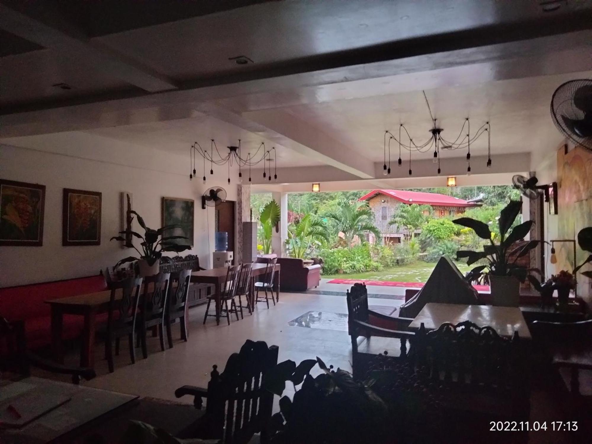 Casa De Robles Tanay Rizal Hotel Buitenkant foto