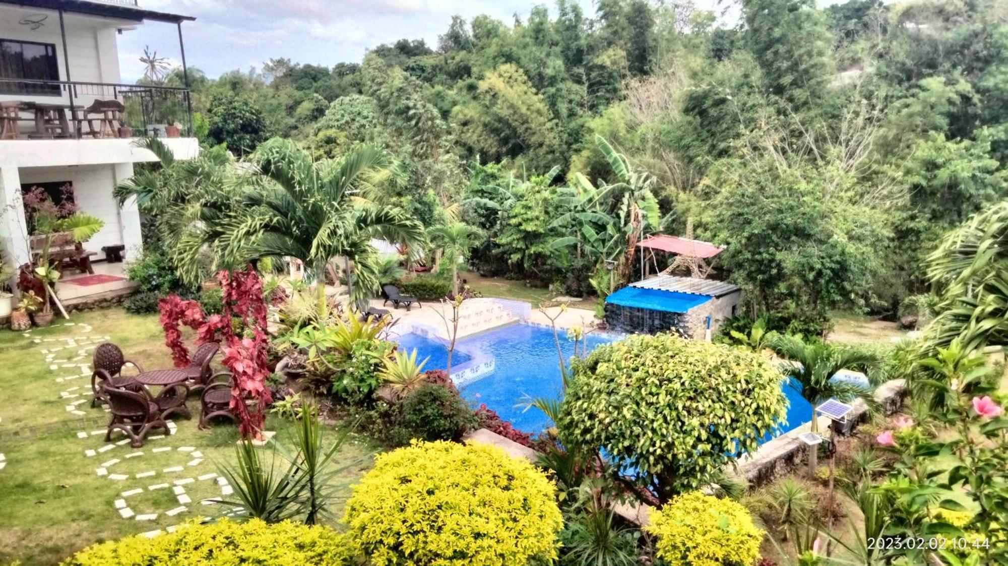 Casa De Robles Tanay Rizal Hotel Buitenkant foto